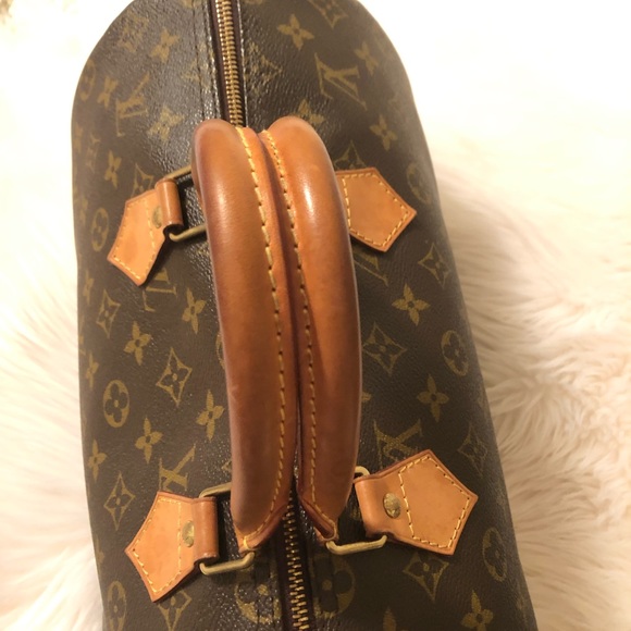 Authentic LV Speedy 35 - Monogram 💥 - Picture 3 of 8